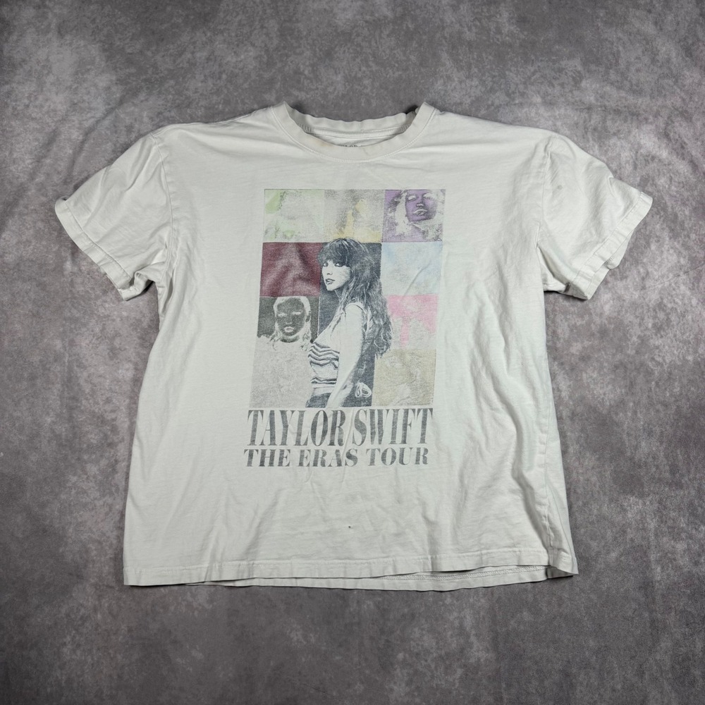 Taylor Swift The Eras Tour 2023 Concert T-Shirt White Graphic Women L Swiftie